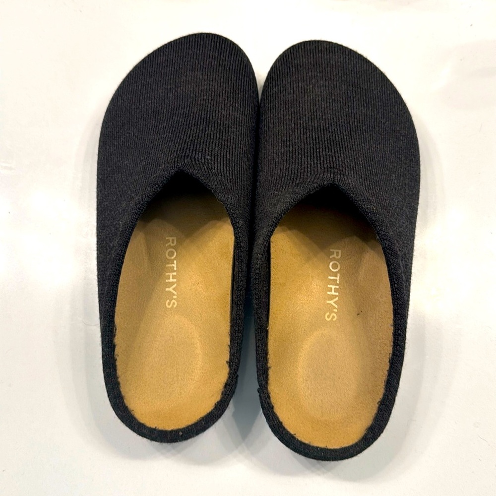 Rothy’s Casual clog size 9 Black